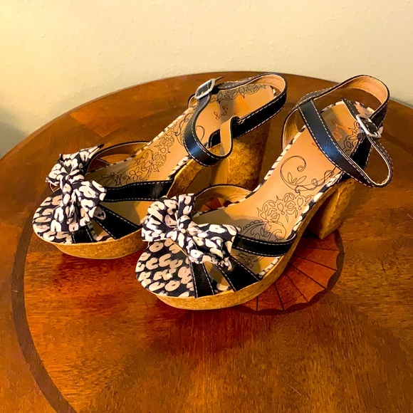 Summer Sandals - Picture 1 of 1